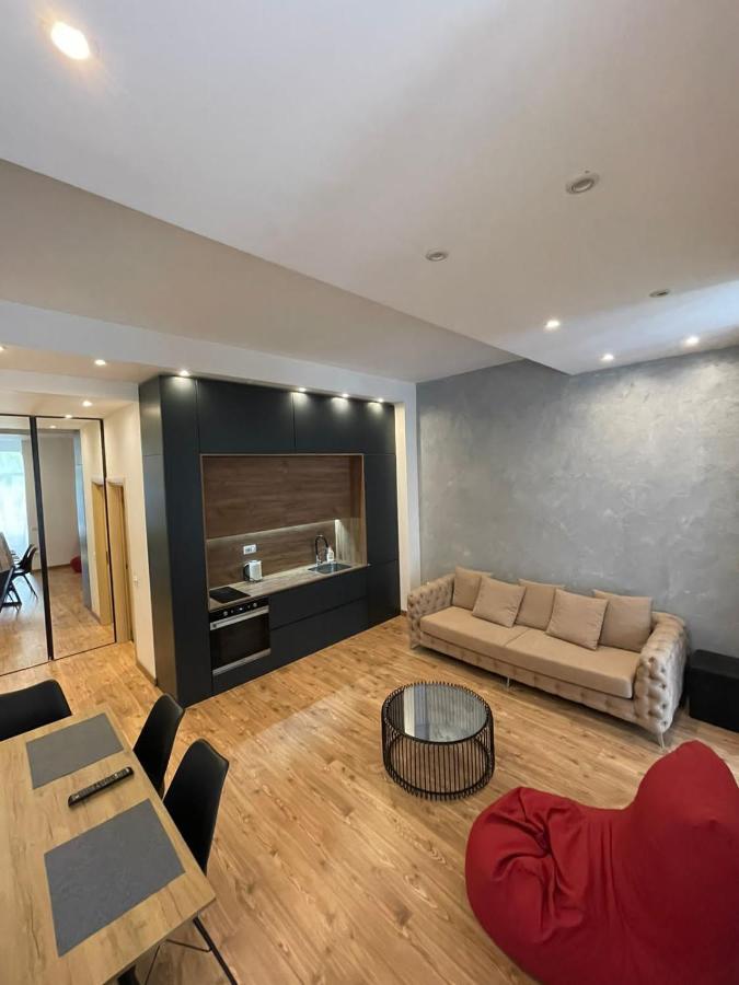 City Center Apartament, Pazari Ri Tirana Bagian luar foto